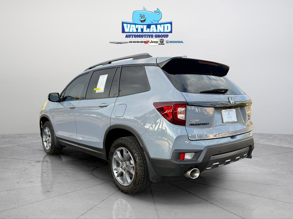 Certified 2025 Honda Passport TrailSport image 5