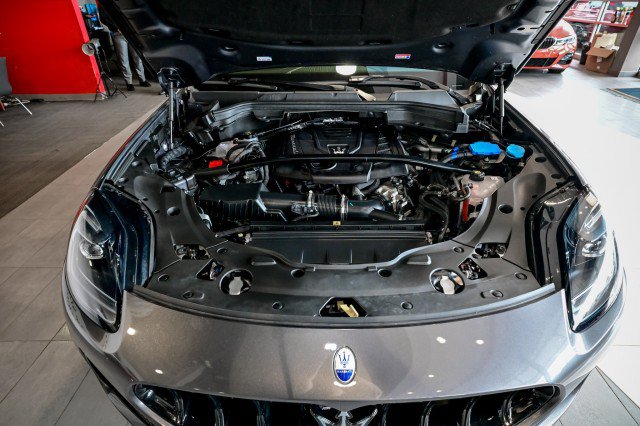 Used 2023 Maserati Grecale Modena AWD/4WD image 44