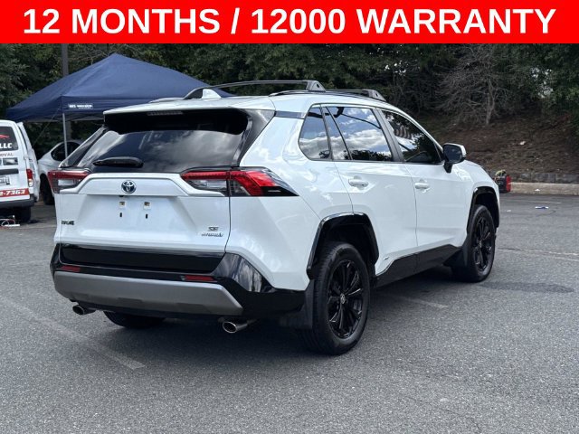 Used 2024 Toyota RAV4 SE AWD/4WD image 2