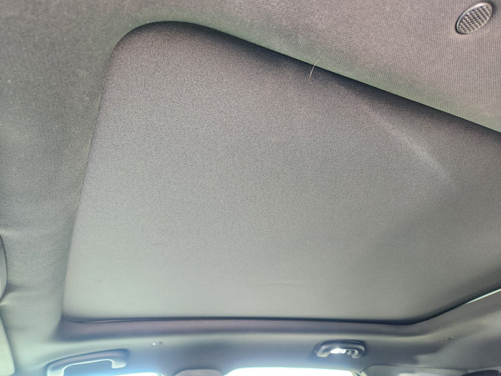 Used 2021 Cadillac XT5 Premium Luxury w/ LPO, Floor Liner Package FWD image 6