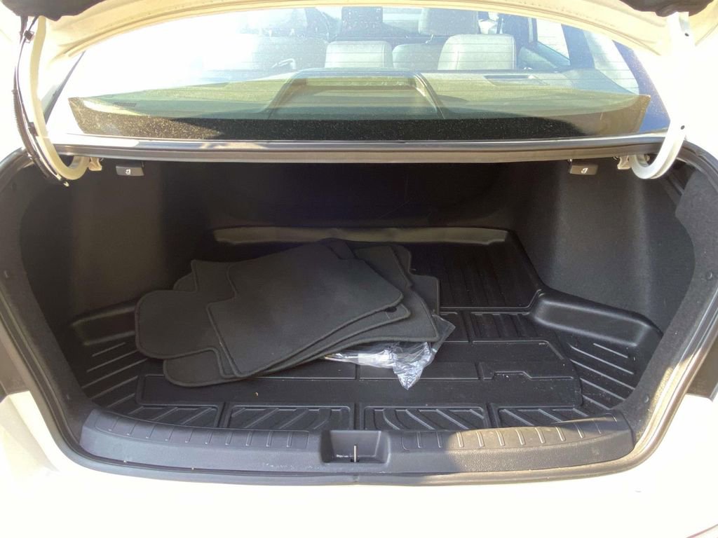 Certified 2025 Honda Civic Sport image 28