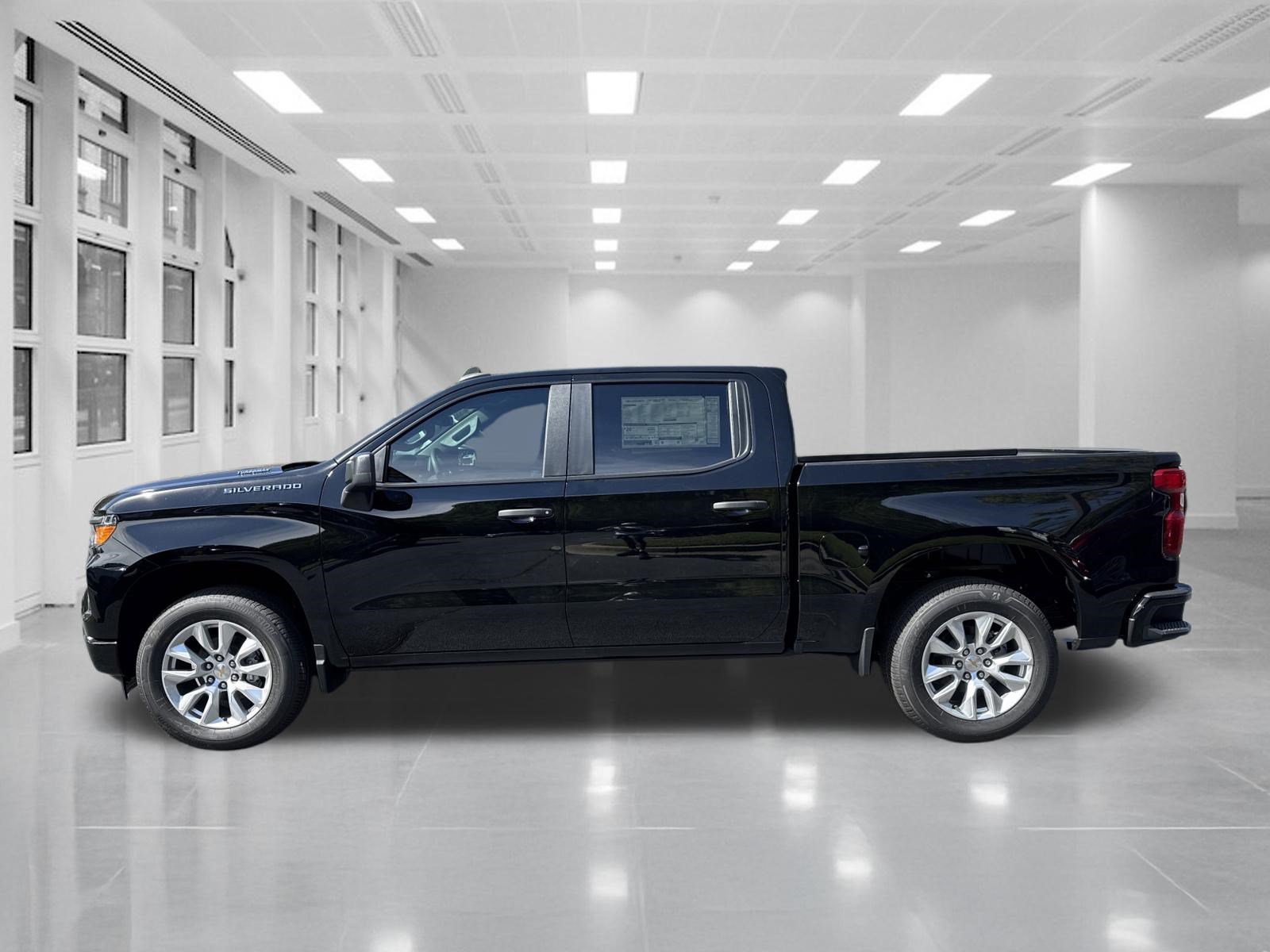 New 2026 Chevrolet Silverado 1500 Custom RWD image 8