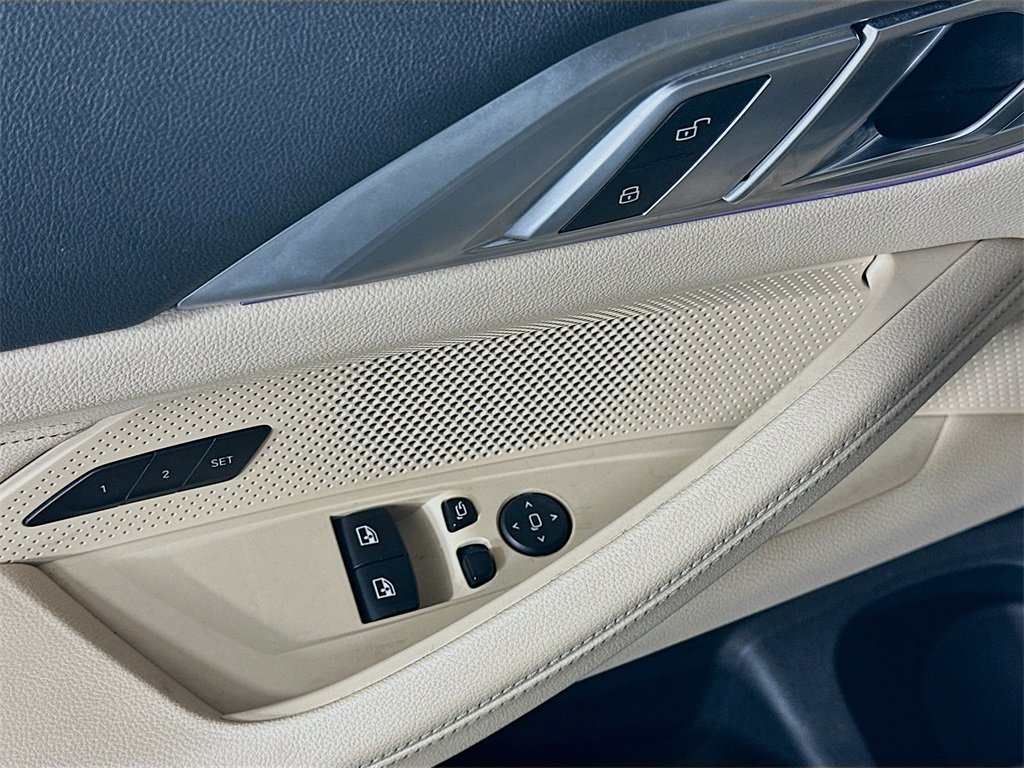 Used 2021 BMW 430i Coupe w/ Premium Package image 24