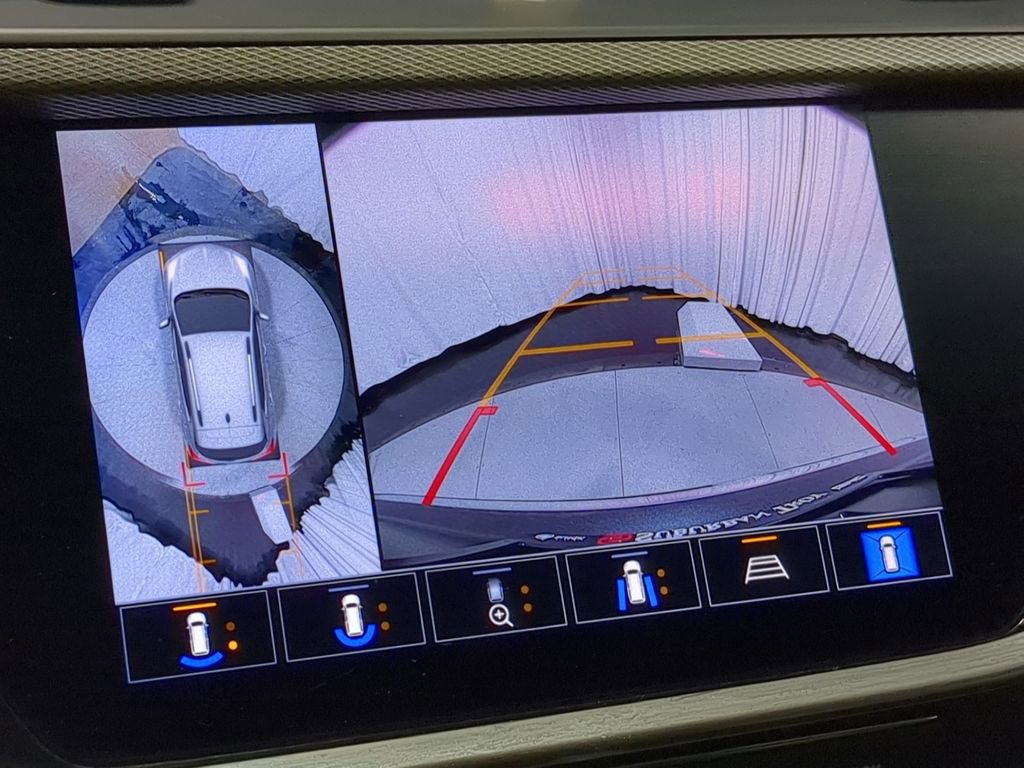 Used 2023 Buick Encore GX Select FWD image 28