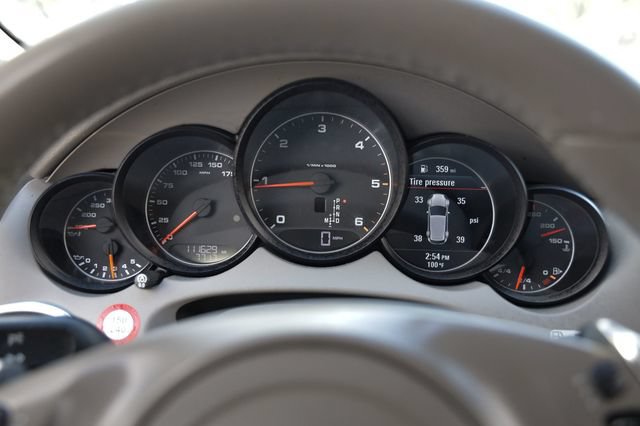 Used 2014 Porsche Cayenne Diesel AWD/4WD image 33