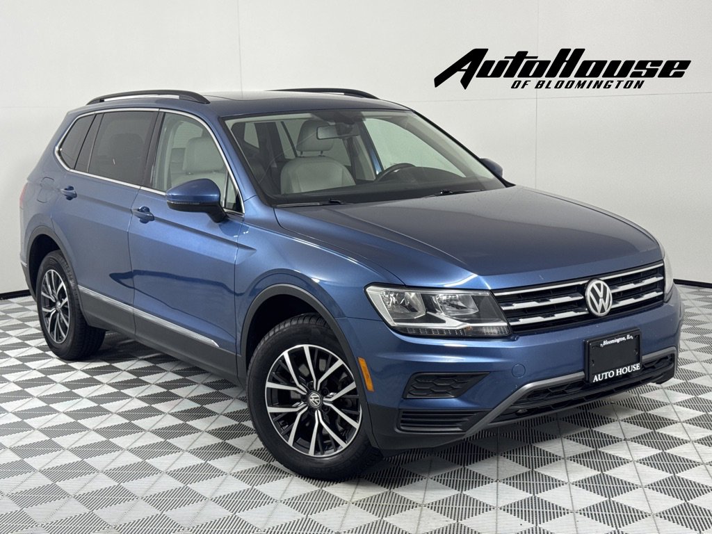 Used 2020 Volkswagen Tiguan SE w/ Panoramic Sunroof Package