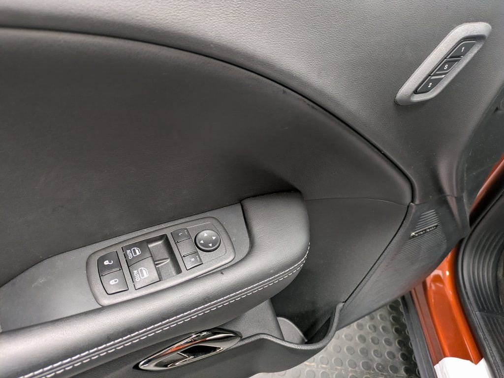 Used 2023 Dodge Challenger SRT Hellcat image 10