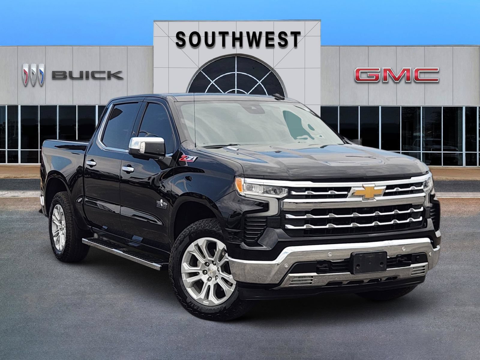 Used 2023 Chevrolet Silverado 1500 LTZ w/ Z71 Off-Road Package