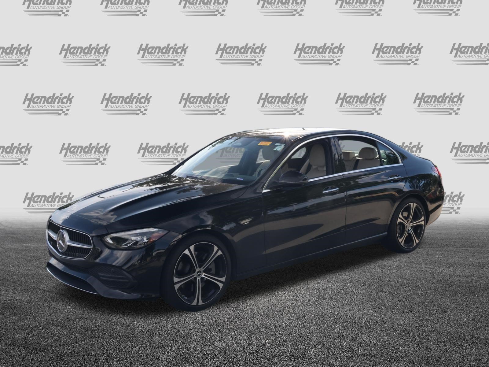 Used 2023 Mercedes-Benz C 300 Sedan image 5
