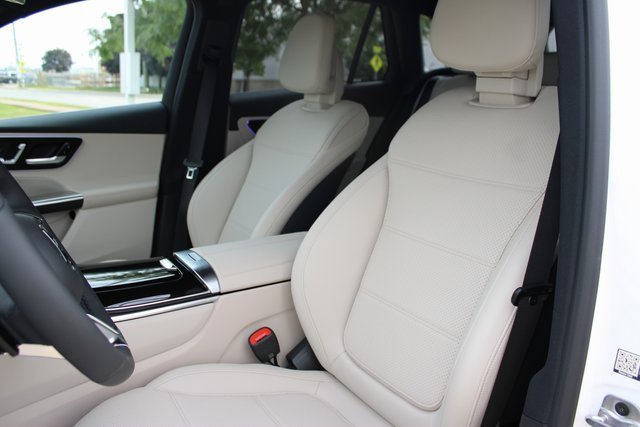 New 2026 Mercedes-Benz GLC 300 4MATIC image 28