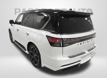 Certified 2026 INFINITI QX80 4WD w/ Sport Exterior Package image 17