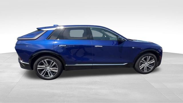 Certified 2024 Cadillac Lyriq Luxury w/ LPO, Floor Liner Package AWD/4WD image 8