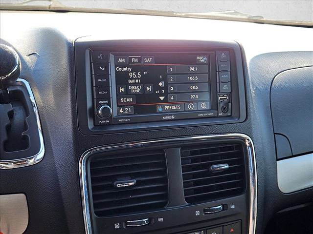 Used 2019 Dodge Grand Caravan GT image 12