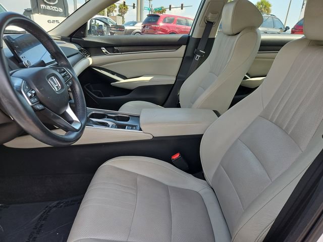 Used 2018 Honda Accord Touring image 14