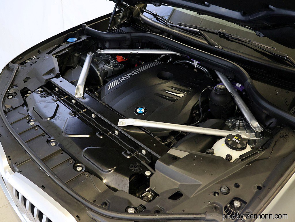 Certified 2025 BMW X5 xDrive40i w/ Premium Package image 41