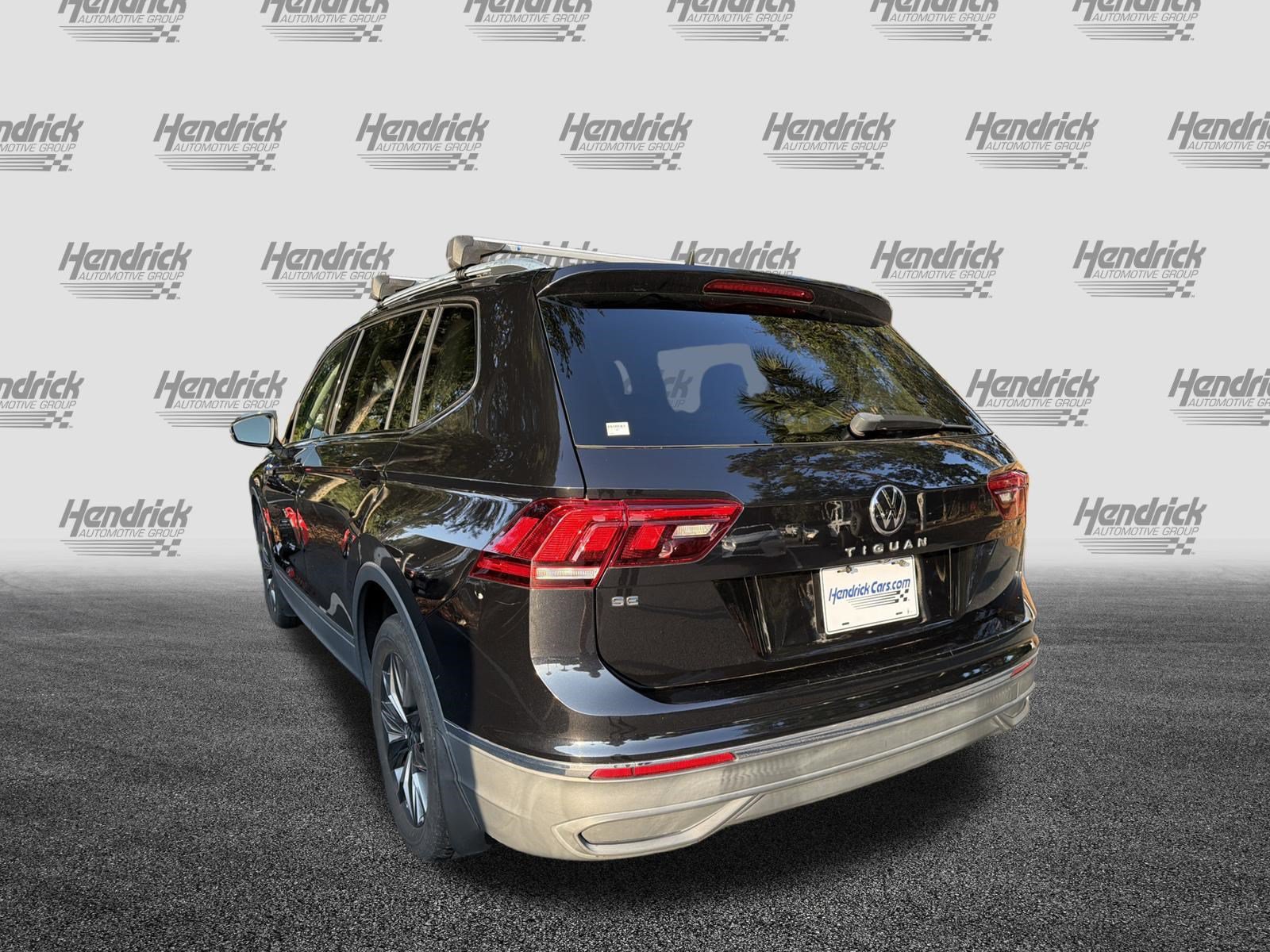 Used 2022 Volkswagen Tiguan SE FWD image 7