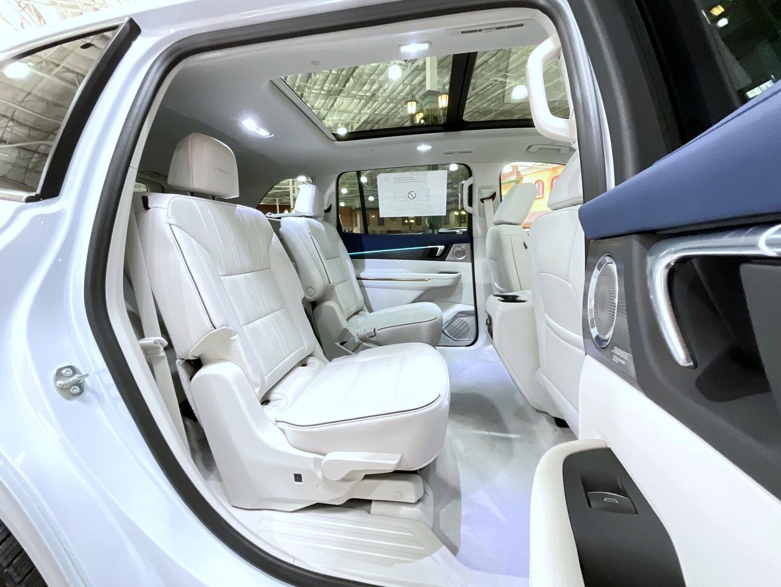 New 2026 Buick Enclave Avenir w/ Super Cruise Package image 18