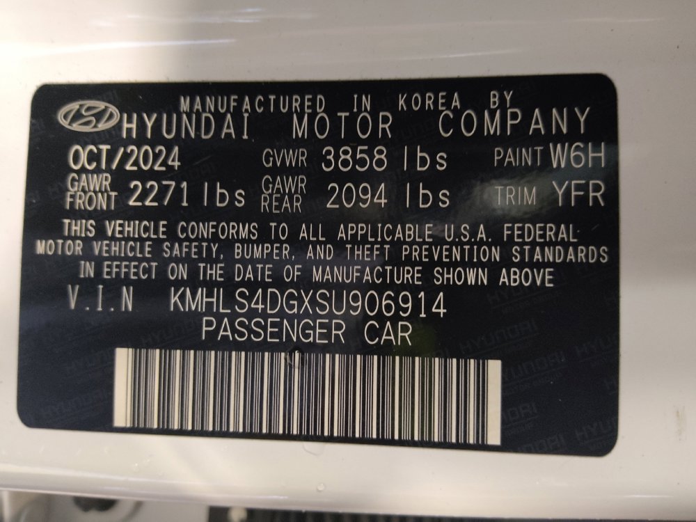 Used 2025 Hyundai Elantra SEL image 33