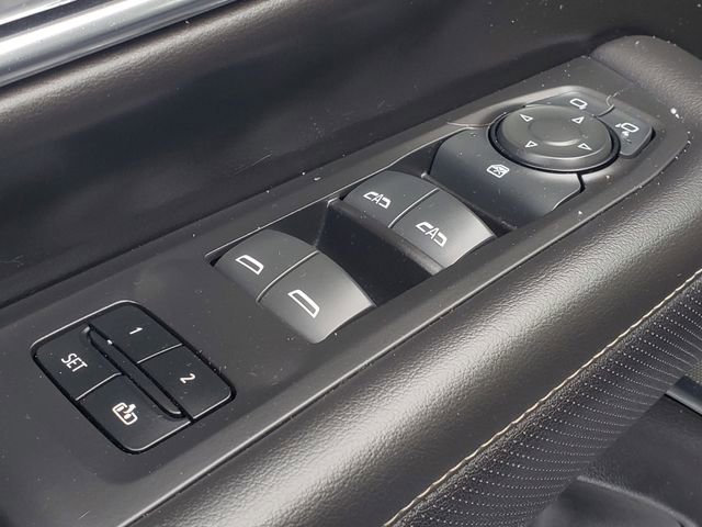 Certified 2024 GMC Yukon SLT image 11