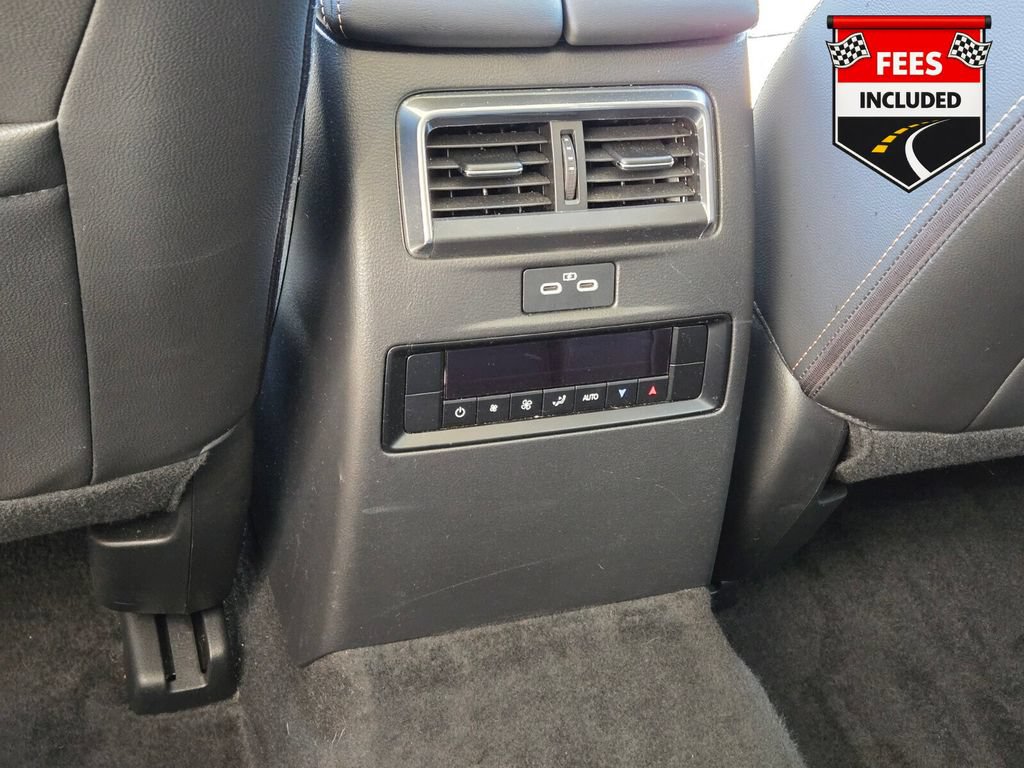 Used 2025 MAZDA CX-70 Plug-In Hybrid w/ Premium Pkg AWD/4WD image 17