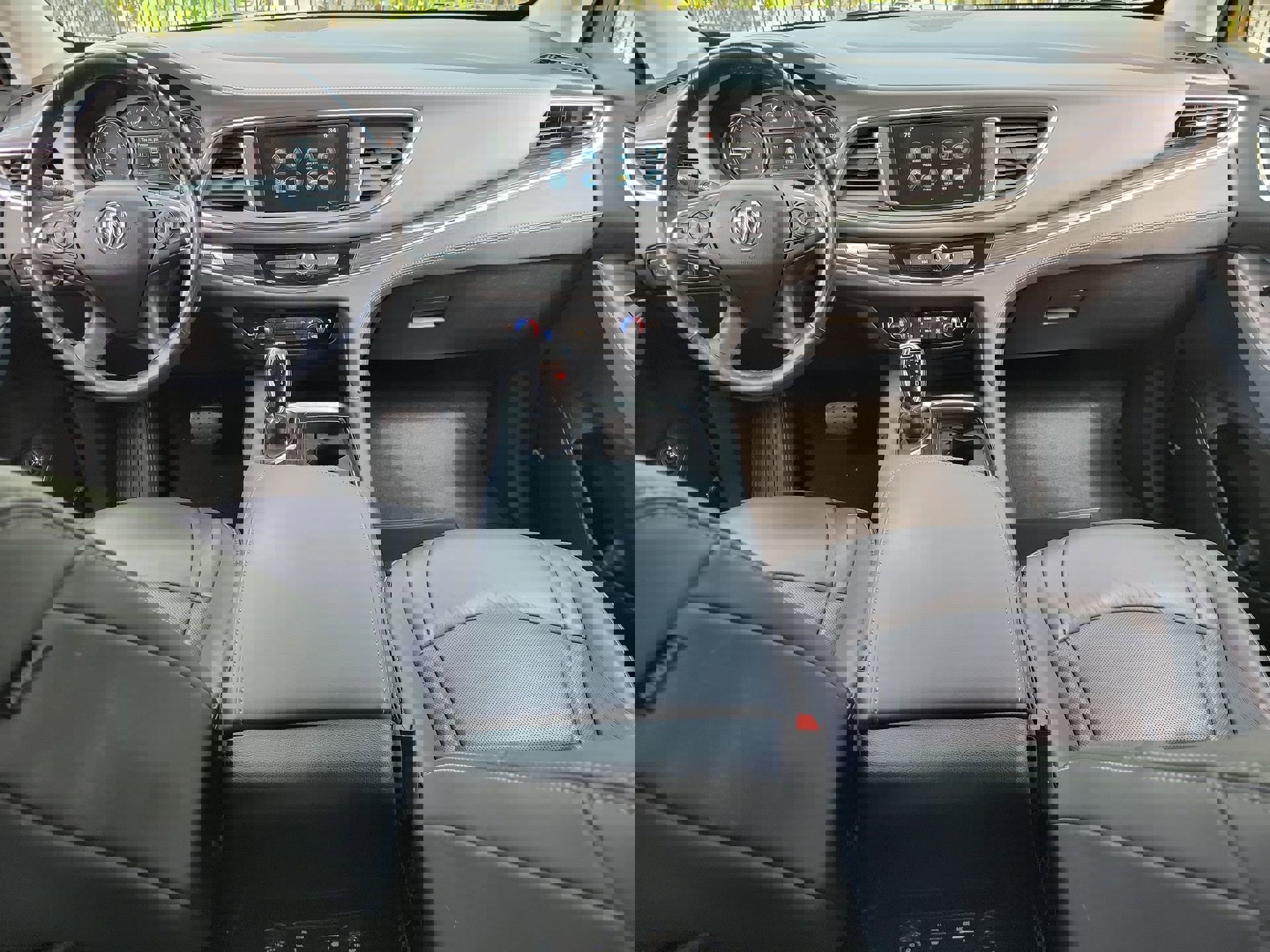 Used 2019 Buick Enclave Premium image 14