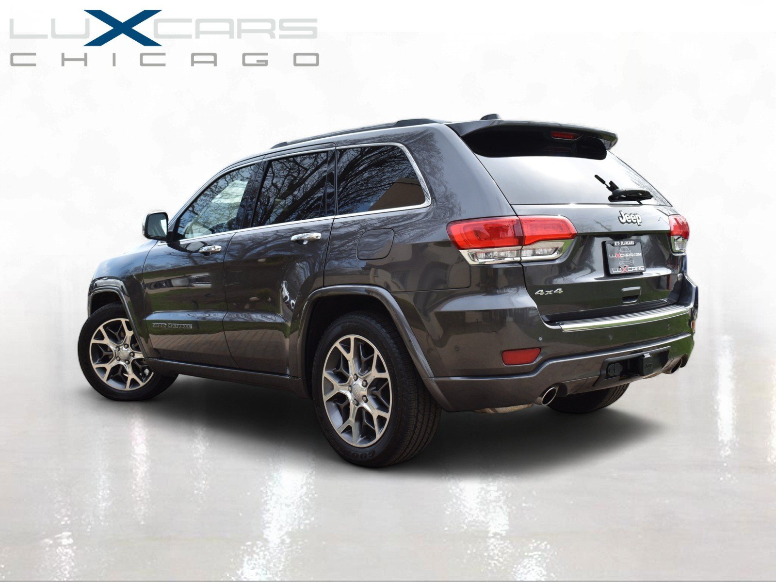 Used 2021 Jeep Grand Cherokee Overland AWD/4WD image 7