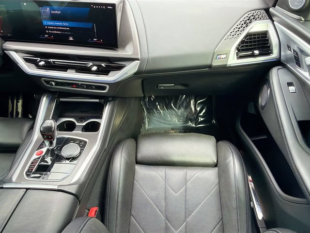 Used 2023 BMW XM AWD/4WD image 17