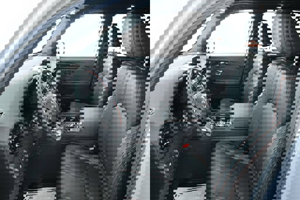 Used 2025 Honda Pilot TrailSport image 18