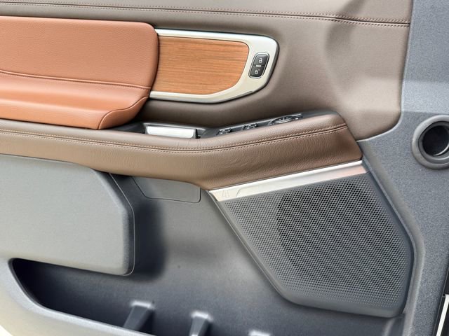 Used 2025 Ford Expedition Max King Ranch AWD/4WD image 24