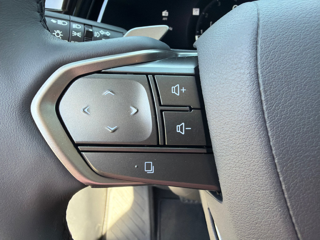 Used 2025 Lexus RX 350 AWD w/ Convenience Package image 26