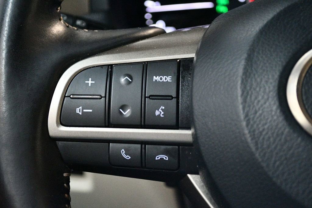 Used 2021 Lexus GX 460 Premium w/ Accessory Package AWD/4WD image 44