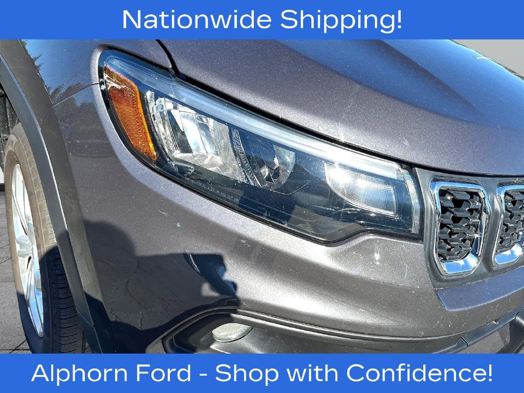 Used 2024 Jeep Compass Latitude AWD/4WD image 29