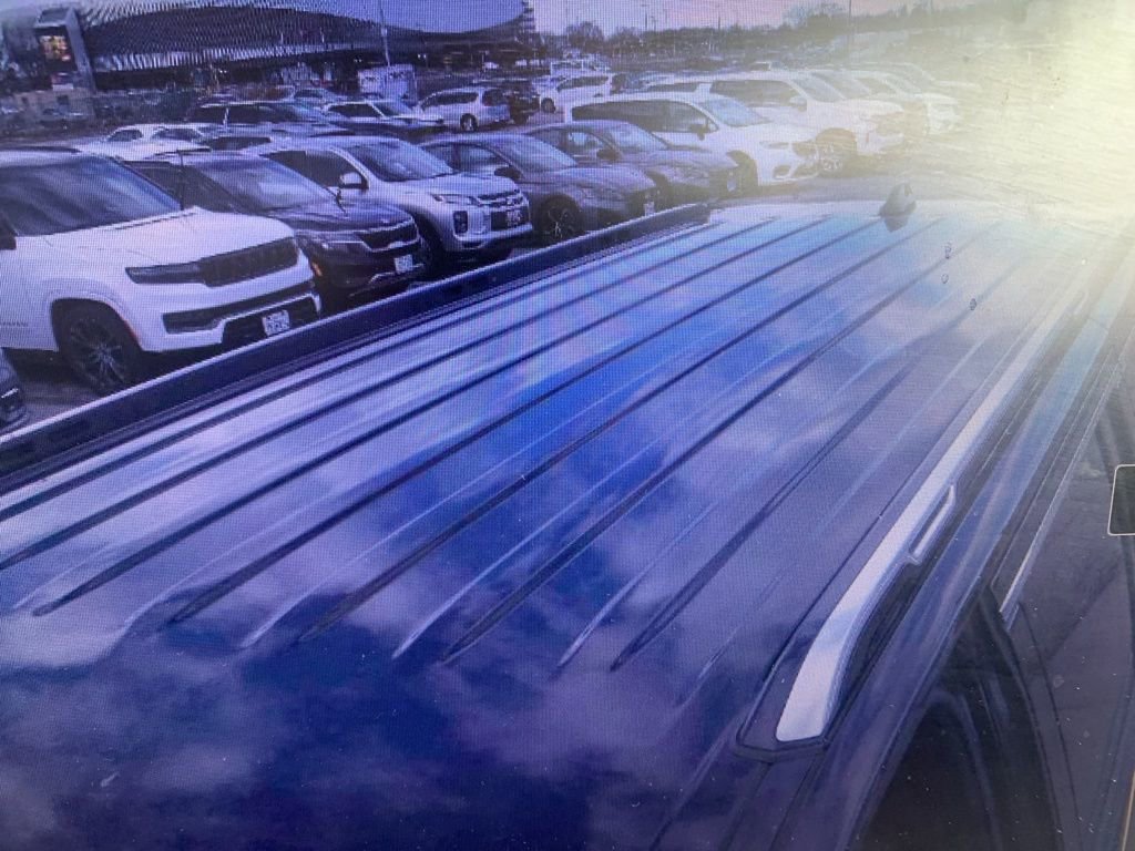 Used 2024 Jeep Wagoneer L Series II w/ Flexible Seating Group image 6