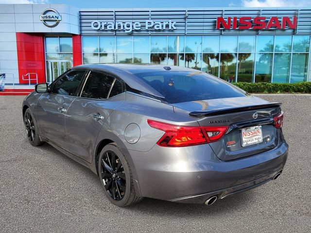 Used 2018 Nissan Maxima SR w/ Midnight Edition FWD image 3