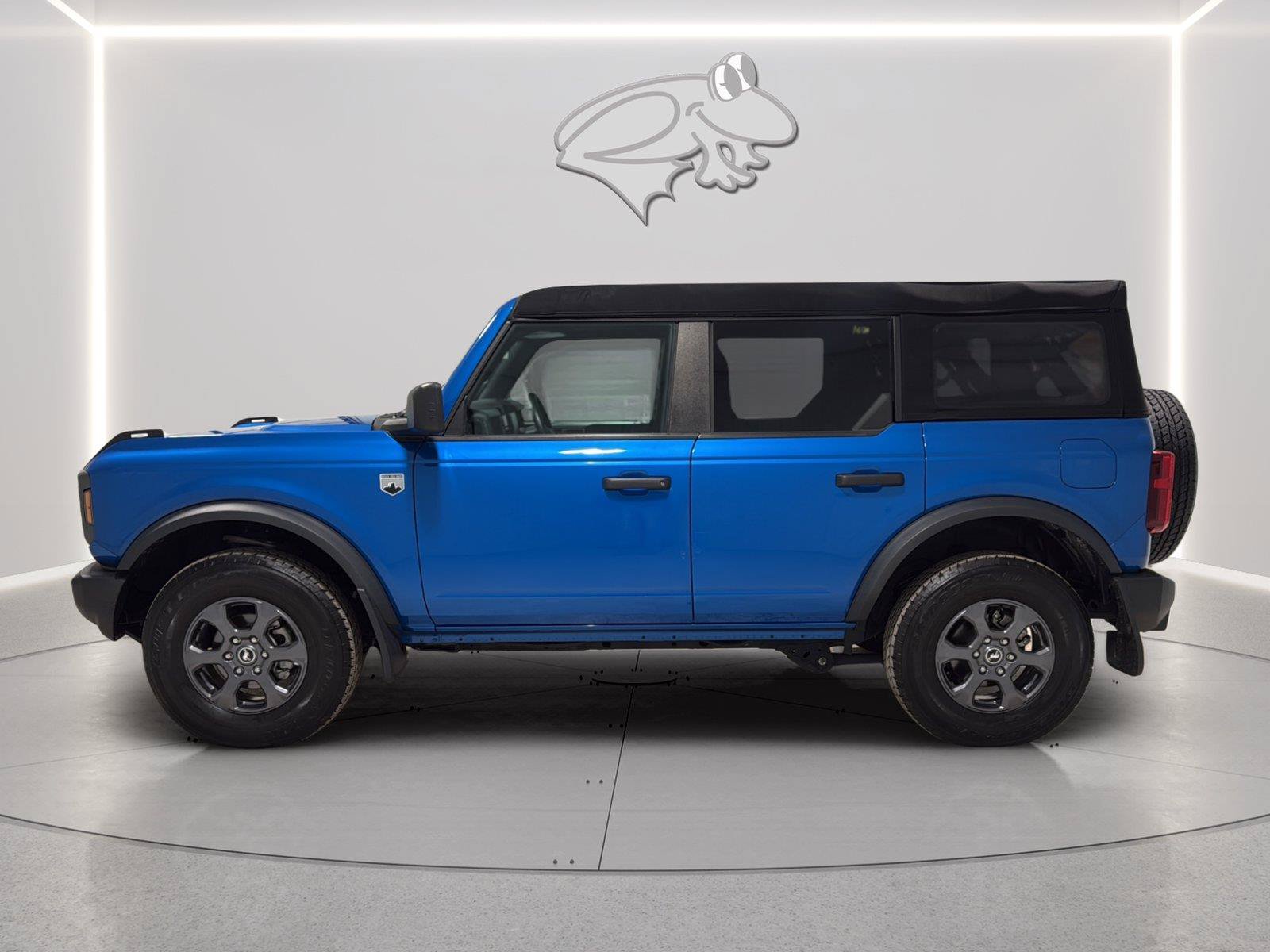 Used 2024 Ford Bronco Big Bend AWD/4WD image 2