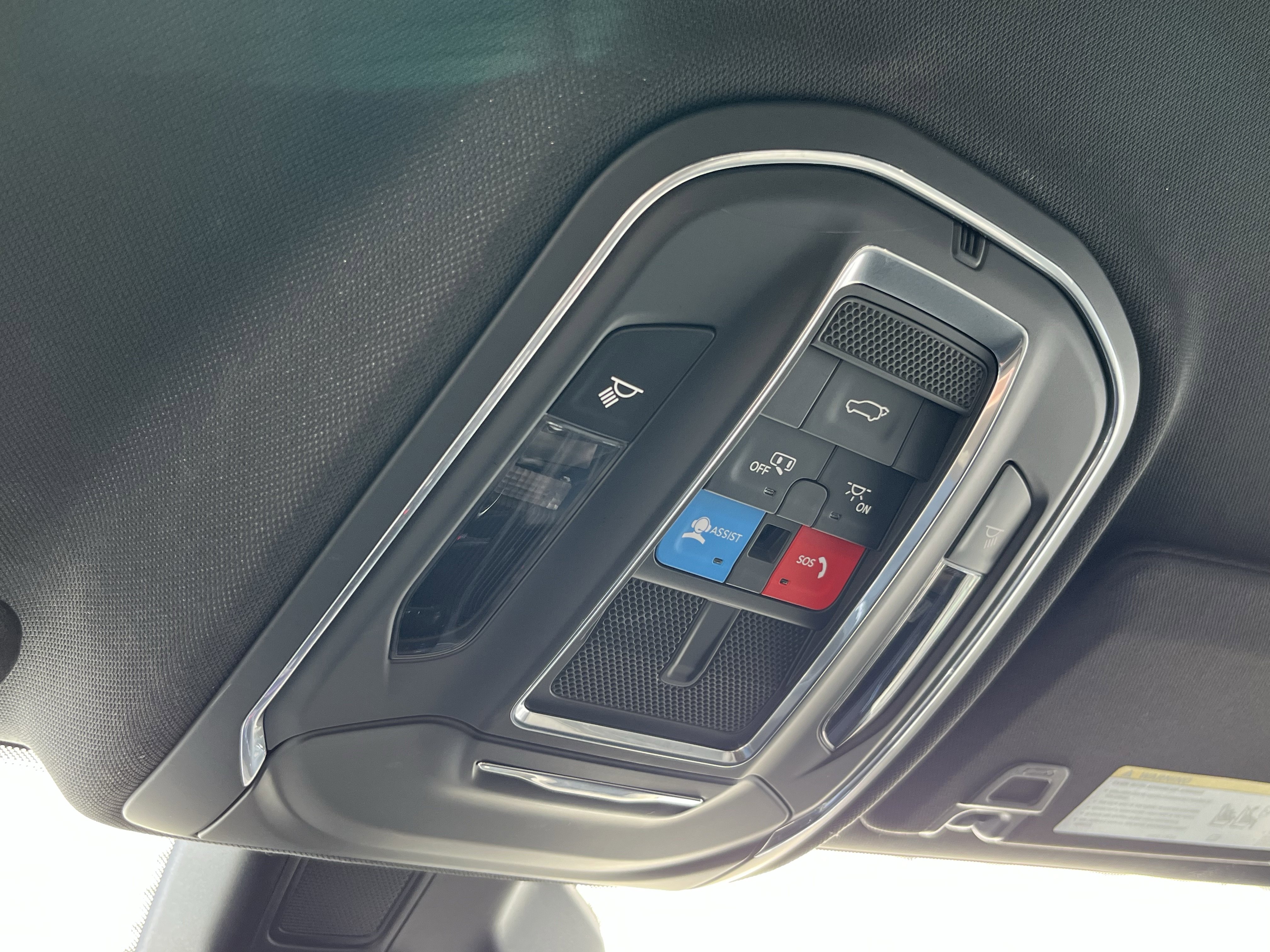 Used 2025 Jeep Grand Cherokee Limited image 28