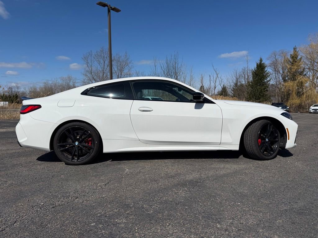 Used 2024 BMW 440i xDrive Coupe w/ Premium Package image 19