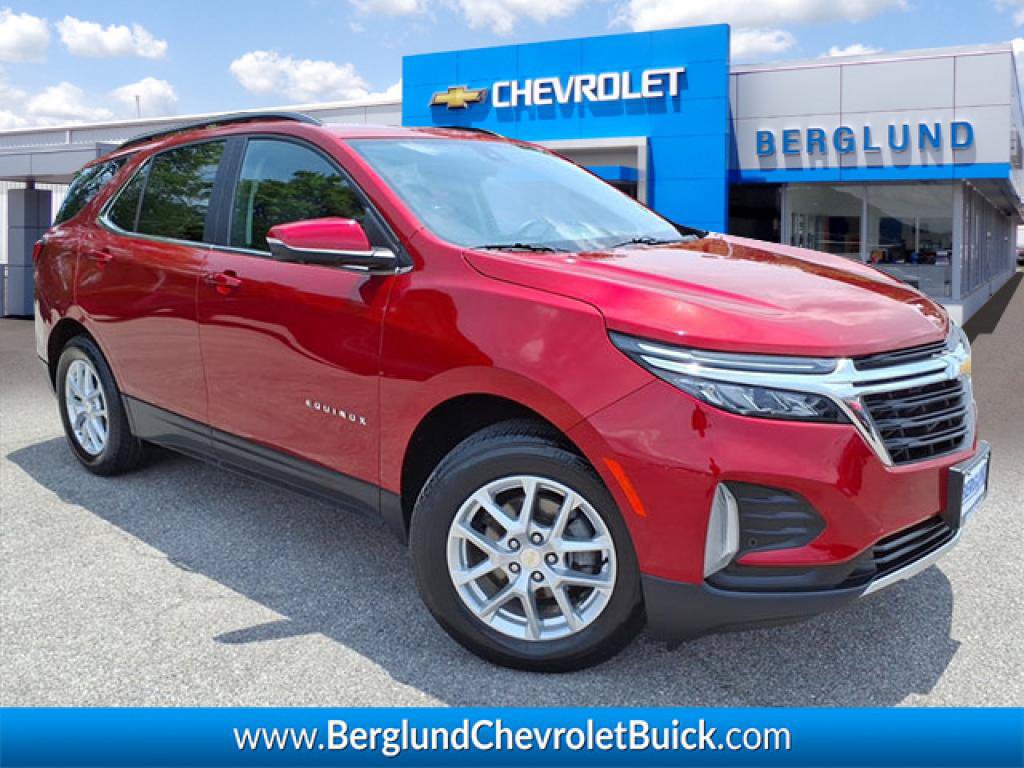 Used 2023 Chevrolet Equinox LT AWD/4WD image 1