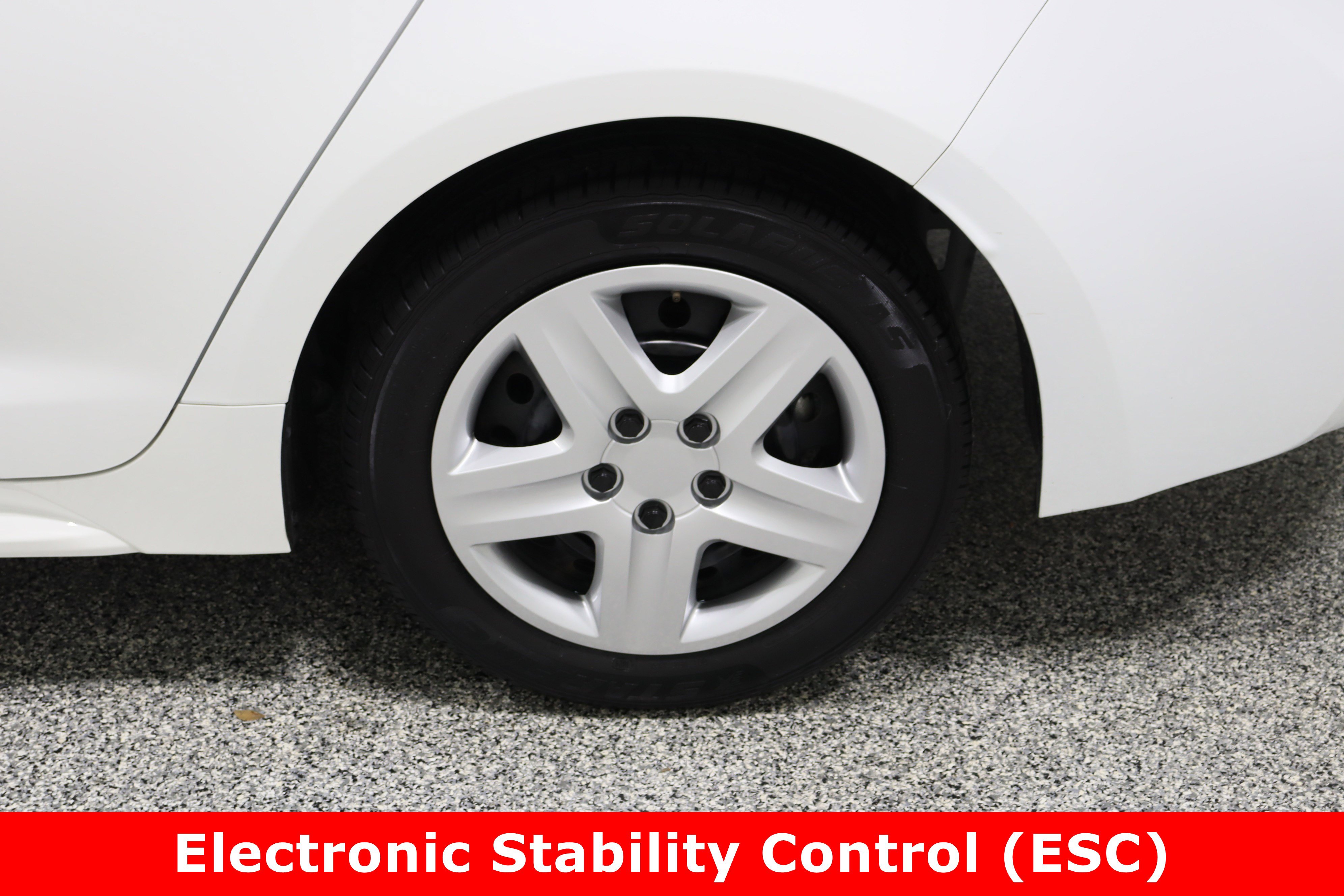 Used 2024 Toyota Corolla LE image 10