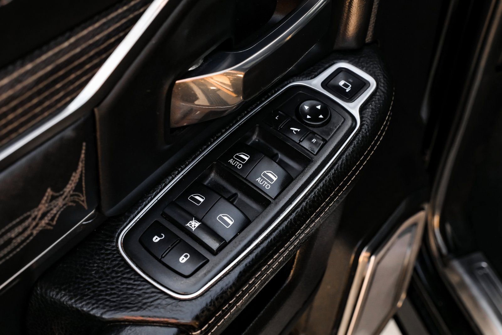 Used 2019 RAM 3500 Limited image 38