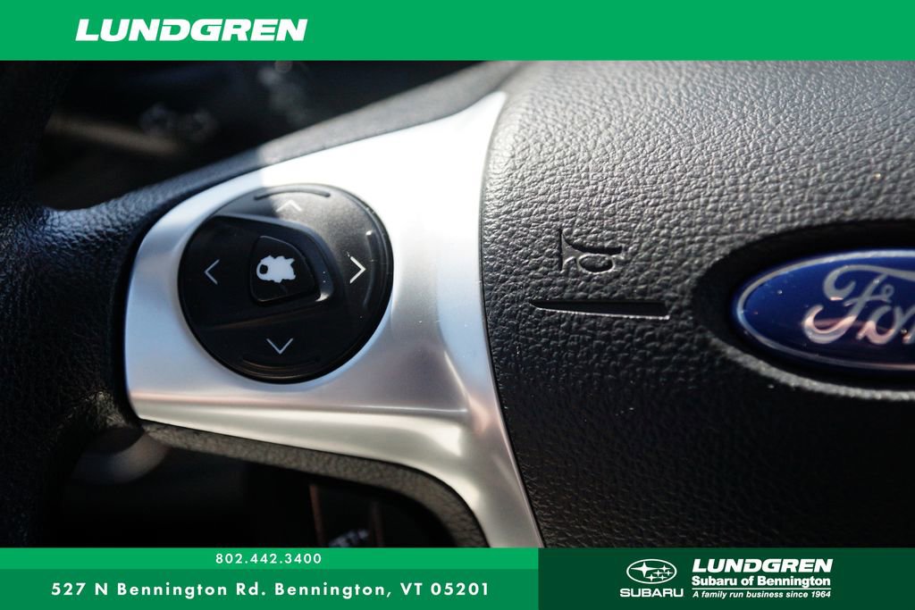 Used 2015 Ford Escape SE image 16