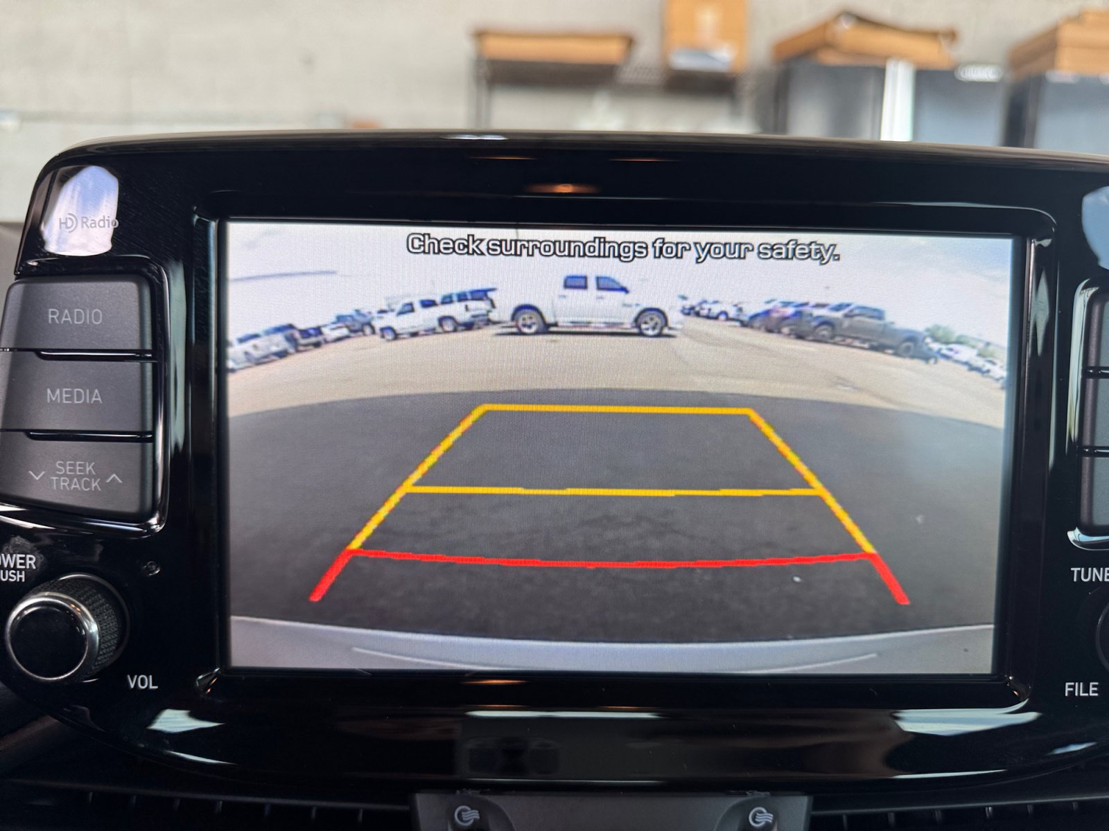 Used 2020 Hyundai Elantra GT FWD image 19