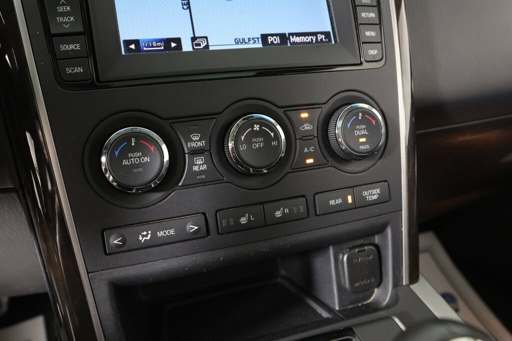 Used 2011 MAZDA CX-9 Grand Touring w/ Moonroof & Bose Audio Pkg AWD/4WD image 39