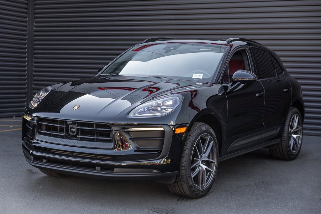 Certified 2025 Porsche Macan