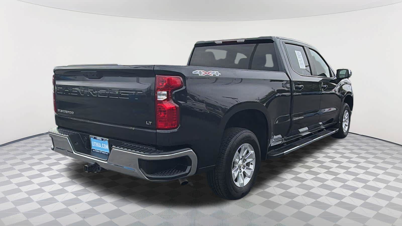 Used 2024 Chevrolet Silverado 1500 LT w/ Protection Package AWD/4WD image 5