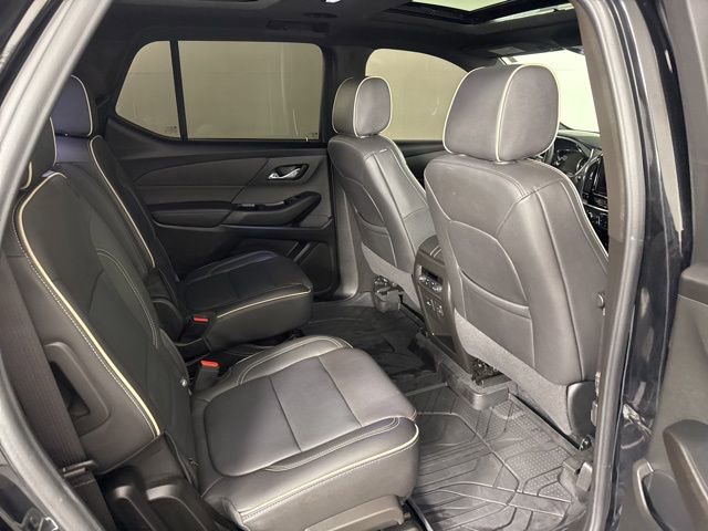 Used 2023 Chevrolet Traverse Premier w/ Redline Edition image 22