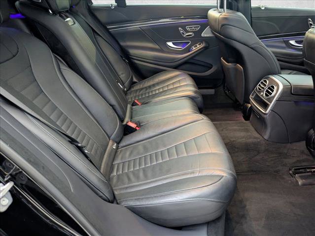 Used 2020 Mercedes-Benz S 560 Sedan image 19