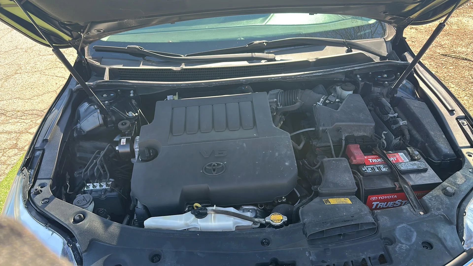 Used 2013 Toyota Avalon XLE Premium FWD image 10