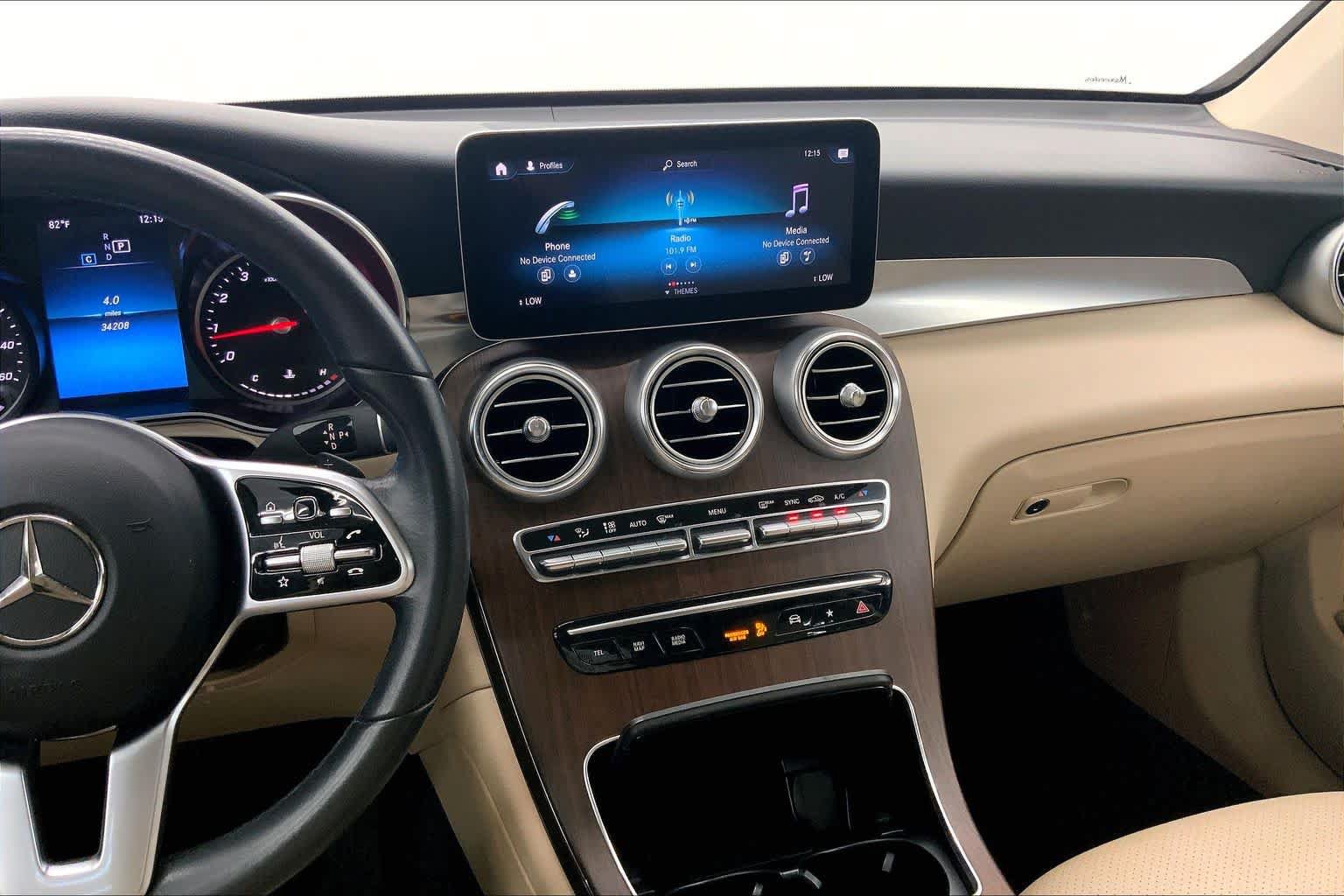 Certified 2022 Mercedes-Benz GLC 300 image 25