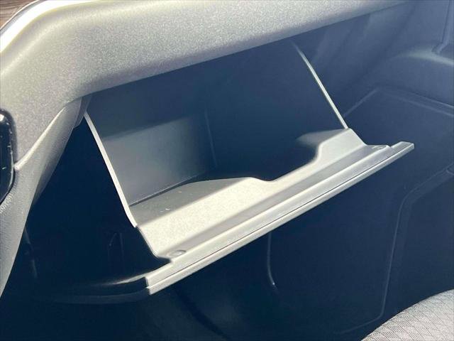 Used 2023 Chevrolet Silverado 1500 LT Trail Boss w/ Protection Package image 28